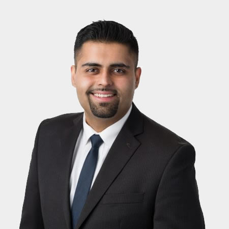 SURREY_ACCOUNTANT_AMAN_INTELCPA_PROFILEPIC-450×450 grey